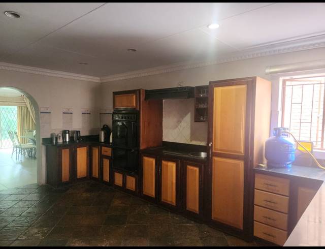 4 BEDROOM HOUSE FOR SALE IN AMANDASIG